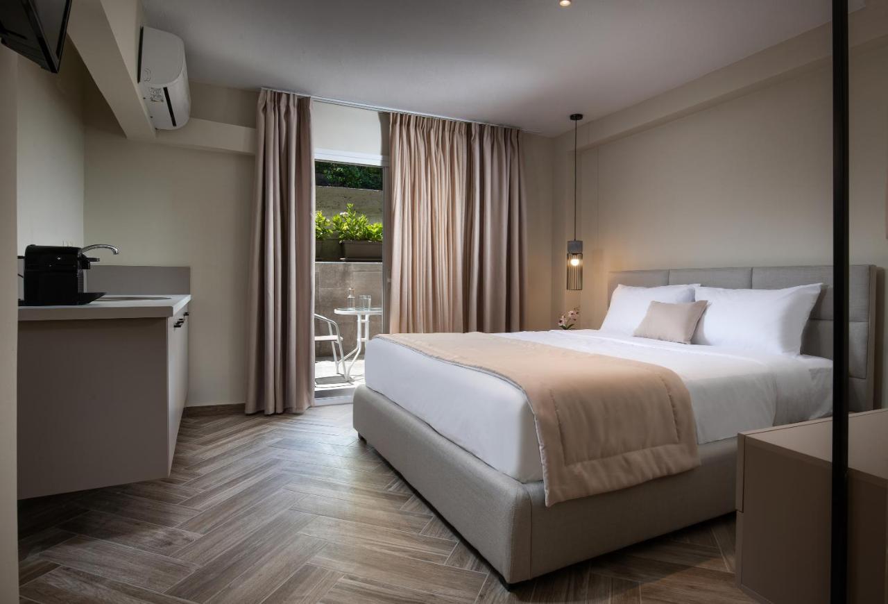 Olenia Luxury Apartments 1 Neos Marmaras Exterior photo