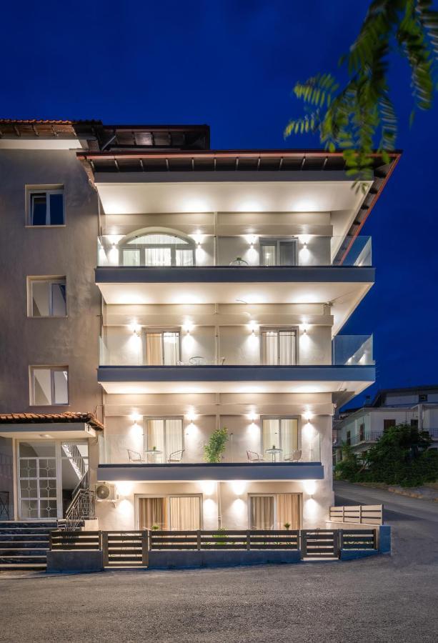 Olenia Luxury Apartments 1 Neos Marmaras Exterior photo